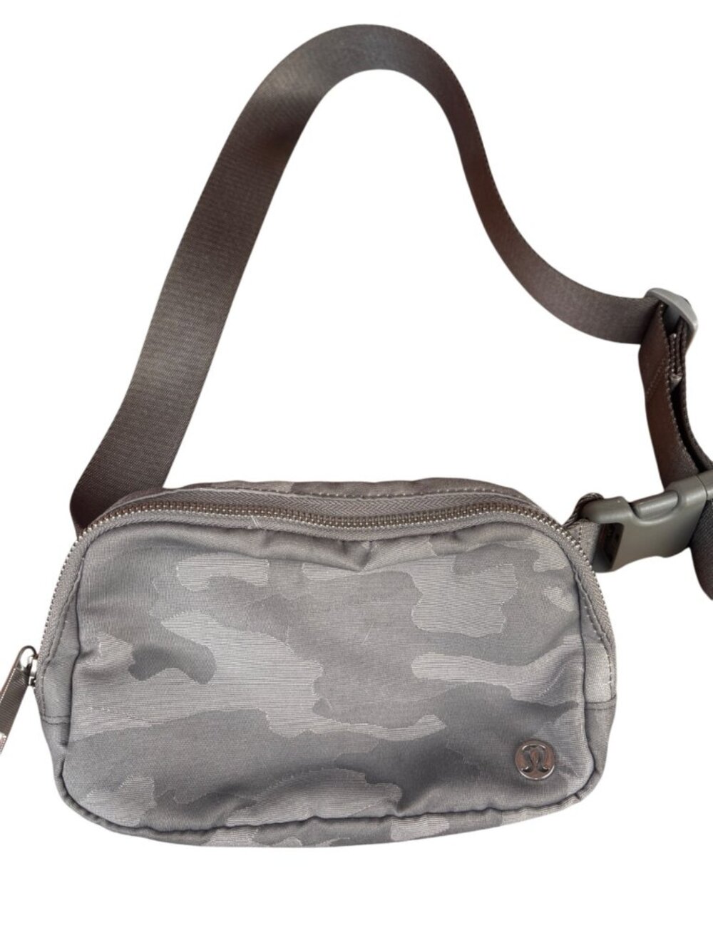 Lululemon Everywhere Belt Bag 1L Heritage Camo Incognito Camouflage Gray White